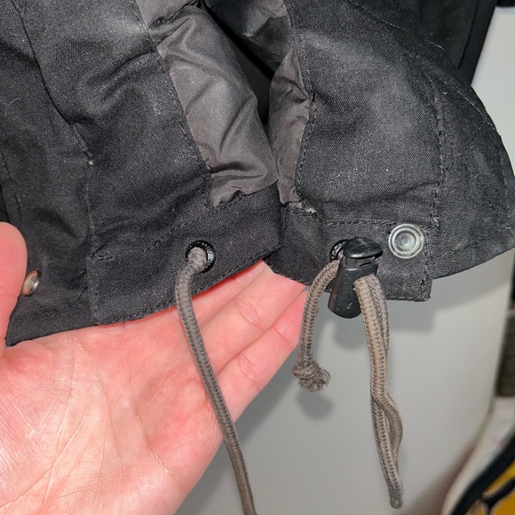 Aritzia Community Parka - Picture 11 of 12